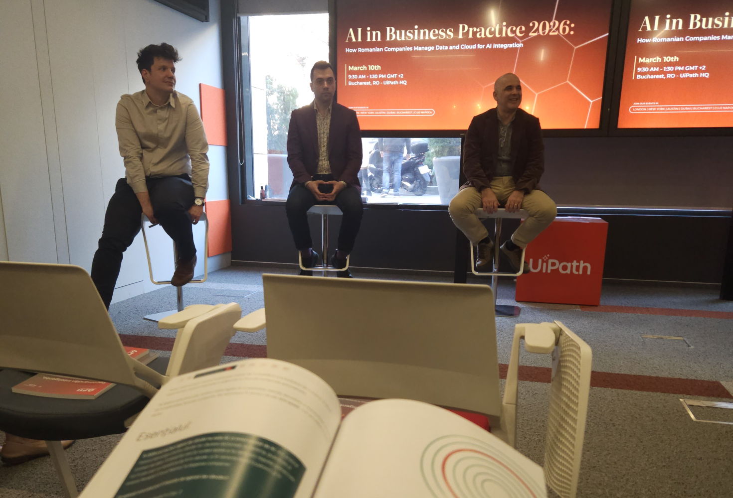 Panel AI in Business Practice by Bee Global
