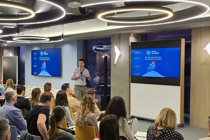 De la securitate la storytelling: Lecții de PR pentru startupuri